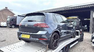 Volkswagen Golf GTE 1.4 TSI PHEV 225pk aut + f1 - pano - 90dkm - navi - carplay - stoelverw - keyless entry + start picture 24