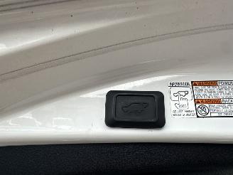 Toyota Rav-4 2.5 Hybrid 188pk aut Executive - 62dkm - leer - navi - cam - keyless - stoelverw - front + line assist picture 73