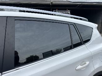 Toyota Rav-4 2.5 Hybrid 188pk aut Executive - 62dkm - leer - navi - cam - keyless - stoelverw - front + line assist picture 107