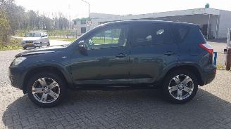 Toyota Rav-4 2.2 D-4d D-cat 4x4 130 Kw 1 e eigen 55000 km EXECUTIVE picture 18