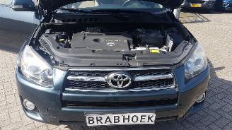 Toyota Rav-4 2.2 D-4d D-cat 4x4 130 Kw 1 e eigen 55000 km EXECUTIVE picture 25