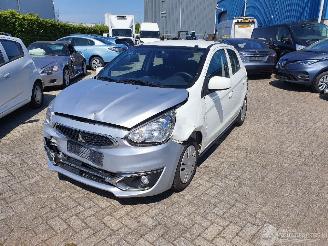 Unfallwagen Mitsubishi Space-star space star 1.0 2019/1