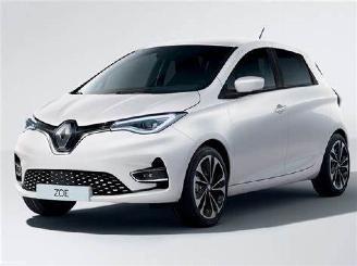 demontáž osobní automobily Renault Zoé  2021/1