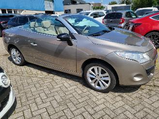 Gebrauchtwagen PKW Renault Mégane schadevrije NWE APK AUTOMAAT Cabriolet 1.5 dCi Dynamique 2012/7