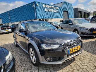 Damaged car Audi A4 allroad A4 allroad 2.0 TDI QUATTRO 177 PK S-TRONIC PRO LINE 1e eigenaar NWE APK 2013/7