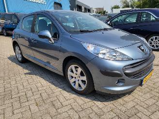 Gebrauchtwagen PKW Peugeot 207 Peugeot 207 5 Drs 1.4 VTi Cool \'n Blue 2008/4