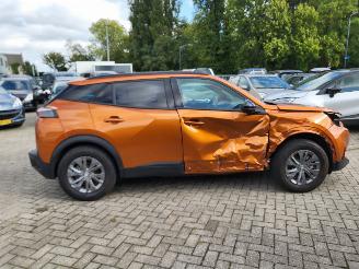 Peugeot e-2008 Peugeot e-2008 EV Style 50 kWh rijdbaar rijbereik 335 km nieuwprijs  € 40000 picture 4