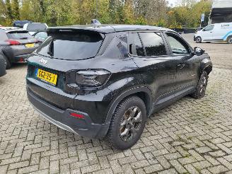 Jeep Avenger Jeep AVENGER Summit 54 kWh raqnge 400 KM NWprijs €44000 picture 4