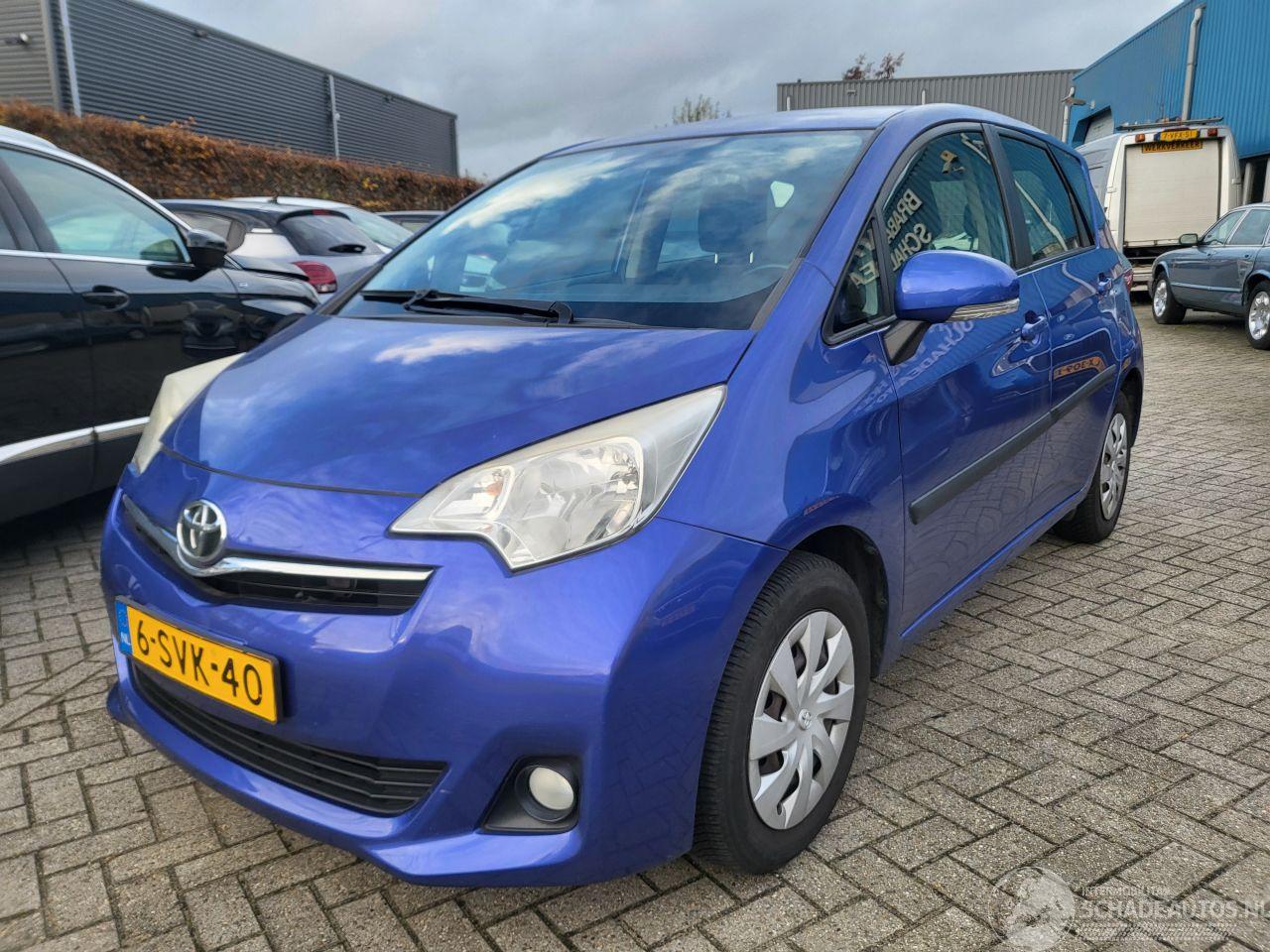 Toyota Verso S AUTOMAAT Verso-S 1.3 VVT-i Aspiration rijdbaar