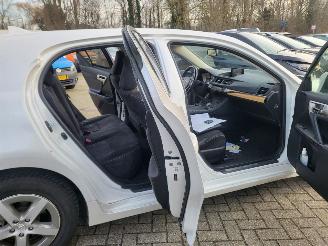 Vaurioauto  passenger cars Lexus Ct Lexus CT 200h 25th edition rijdbaar 2015/12