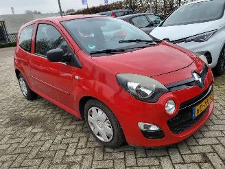 škoda osobní automobily Renault Twingo Twingo 1.2 16V Authentique 2012/2