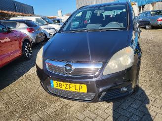Opel Zafira ZAFIRA 7 zitplaatsen 1.6  105 pk picture 18