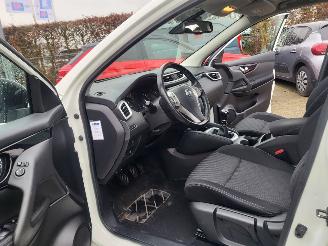 Nissan Qashqai Qashqai 1.2 N-Connecta picture 10