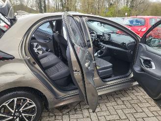Toyota Yaris automaat 1.5 Hybrid Dynamic picture 20