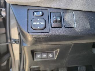 Toyota Yaris 1.0 VVT-i Active  Cool 5drs  rijdbaar picture 12