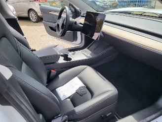 Tesla Model 3 Standard RWD Plus 60 kWh WLTP 491 km picture 6