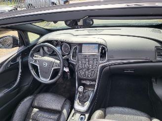 Opel Cascada Cascada 1.6 Turbo Innovation 1e eigenaar lichte blikschade picture 3