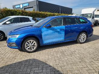 Skoda Octavia Combi 1.5 E hybride -TSI Business Edition Plus autom rijdbaar picture 21
