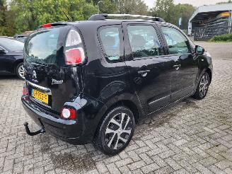 Citroën C3 C3 Picasso 1.2 PureTech Tendance 110 pk  rijdbaar picture 11