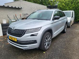 Damaged car Skoda Kodiaq kodiaq 1.5 TSI sportline buisness autom rijdbare motorschade 2020/11
