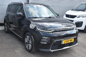 Kia Soul 64Kwh Executiveline 204Pk SOH 100% *Navi/Clima/Camera/Leder/Stoelverwarming picture 2