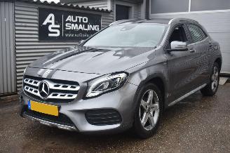 Mercedes GLA Klasse 180 122Pk *Navi/Clima/Camera picture 1