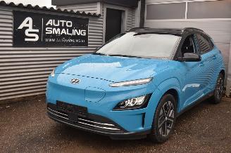 krockskadad bil auto Hyundai Kona 39Kwh Comfort 136Pk SOH 100% *Navi/Clima/Camera/Stoelverwarming 2021/8