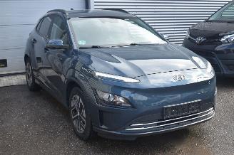Hyundai Kona 39Kwh Comfort 136Pk *Navi/Clima/Camera/Stoelverwarming picture 2