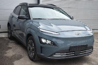 Hyundai Kona 39Kwh Comfort 136Pk SOH 96% 3FASE *Navi/Clima/Camera/Stoelverwarming picture 2