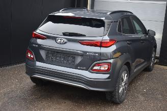 Hyundai Kona 64Kwh Premium 204Pk *Navi/Clima/Camera/Leder/Stoelverwarming picture 4