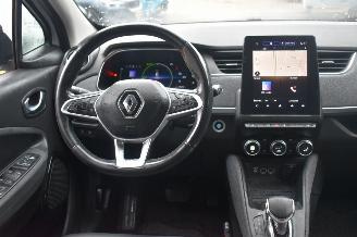 Renault Zoé 52Kwh R135 Intens 3FASE 92%SOH *Navi/CLima/Camera/Stoelverwarming picture 7