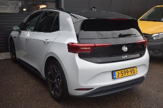 Volkswagen ID.3 58Kwh First Plus 204Pk 3FASE *Navi/Clima/Camera/Stoelverwarming picture 3