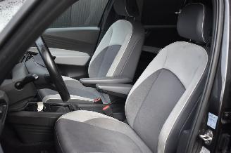 Volkswagen ID.3 58Kwh First 204Pk 3FASE *Navi/Clima/Camera/Stoelverwarming picture 5