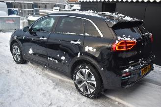 Kia Niro 64Kwh Executiveline 204Pk 3Fase *Navi/Clima/Camera/Leder picture 3