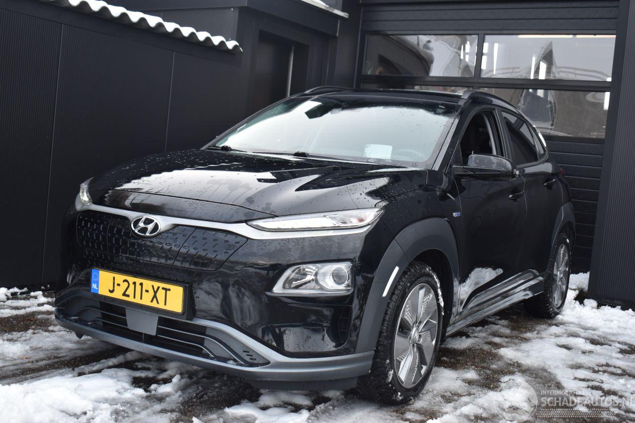 Hyundai Kona 64Kwh EV Fashion 204Pk 3Fase Soh 100% *Navi/Clima/Camera