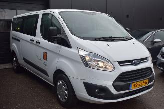 Ford Transit Custom 300 2.2 TDCI 125Pk L2H1 9 Personen *Airco/Navi picture 2