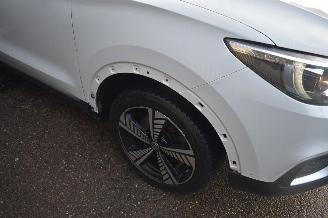 MG ZS EV 45kwh Luxury 143Pk *Navi/Clima/Camera/Leder/Panorama/Stoelverwarming picture 28