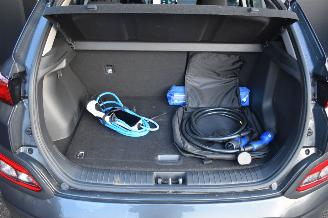 Hyundai Kona 64Kwh Comfort 204Pk 3Fase SOH 100% *Navi/Clima/Camera picture 16