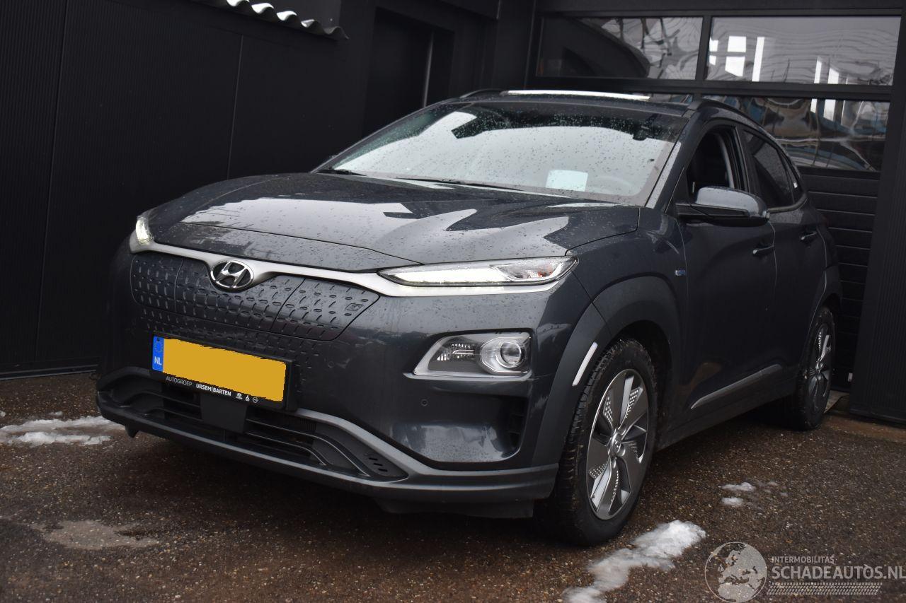 Hyundai Kona 64Kwh Limited 204Pk 3Fase 100% Soh *Navi/Clima/Leder/Stoelverwarming/Schuifdak