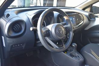 Toyota Aygo X 1.0 VVT-i S-CVT Play 72Pk *Airco/Camera picture 8