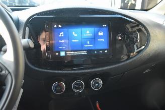 Toyota Aygo X 1.0 VVT-i S-CVT Play 72Pk *Airco/Camera picture 10