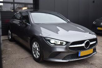 Mercedes Cla-klasse 200 Shooting Brake 163Pk Business Solution *Navi/Clima/Camera/Schuifdak/Stoelverwarming picture 2