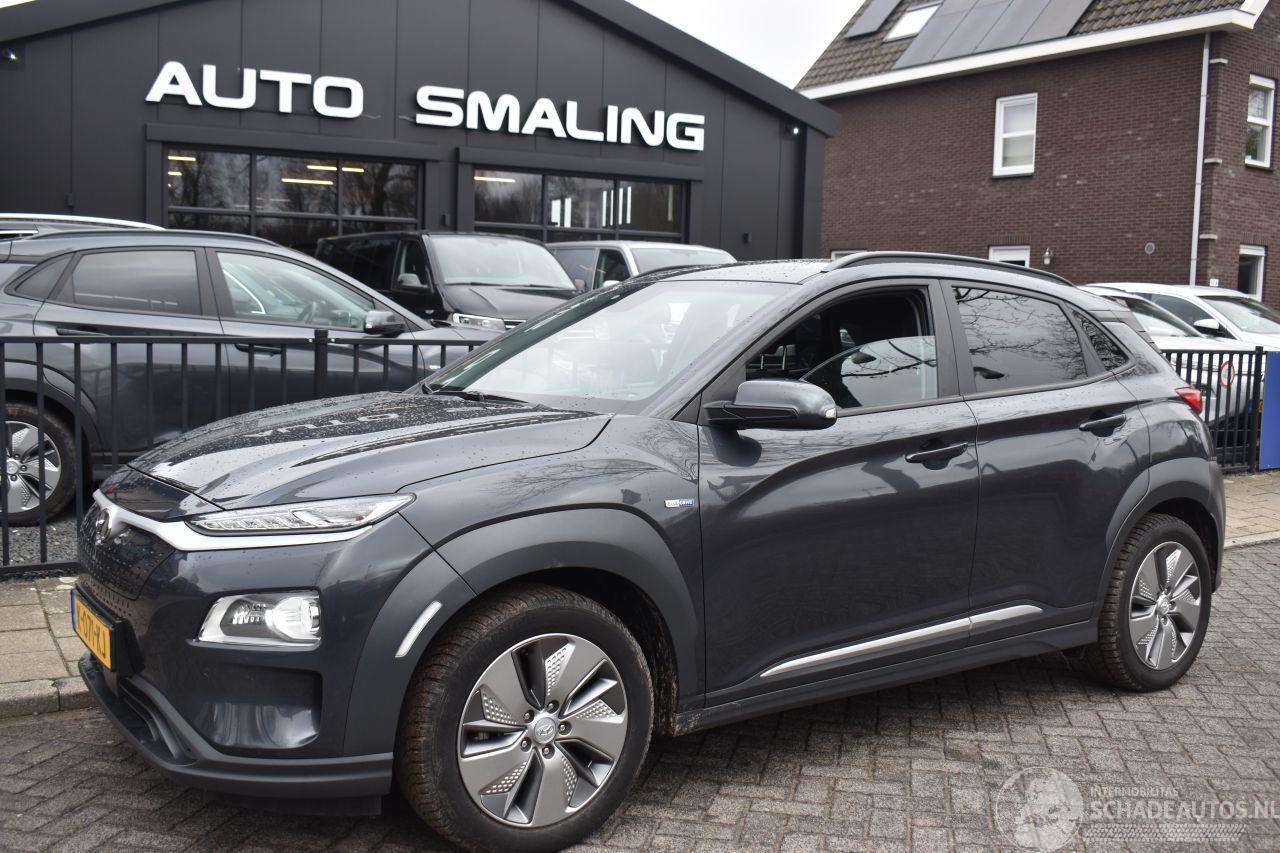 Hyundai Kona 64Kwh Premium 204Pk 3Fase 100% SOH *Navi/Clima/Leder/Camera/Stoelverwarming