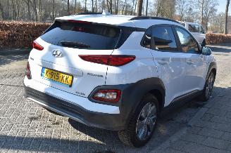 Hyundai Kona 64Kwh Premium 204Pk 3FASE *Navi/Clima/Leder/Camera/Stoelverwarming picture 3