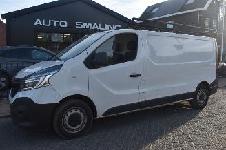 begagnad bil bedrijf Renault Trafic 2.0 Dci 120Pk T29 L2H1 Comfort *Airco/Camera 2022/6