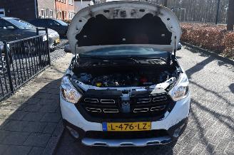 Dacia Lodgy 1.3 Tce Stepway 7 persoons 131Pk *Airco/Navi picture 14