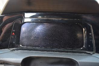 Volkswagen Golf 2.0 TSI GTI 245Pk *Navi/Clima/Camera/Stoelverwarming/Leder picture 10