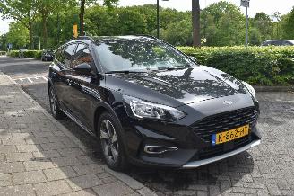 Ford Focus 1.0 Wagon Ecoboost Hybrid Active 155Pk *Navi/Clima/Camera/Stoelverwarming picture 2