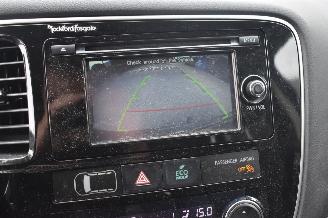 Mitsubishi Outlander 2.0 Intense+ 150Pk 2WD 7 personen *Navi/Clima/Camera picture 13