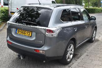 Mitsubishi Outlander 2.0 Intense+ 150Pk 2WD 7 personen *Navi/Clima/Camera picture 3